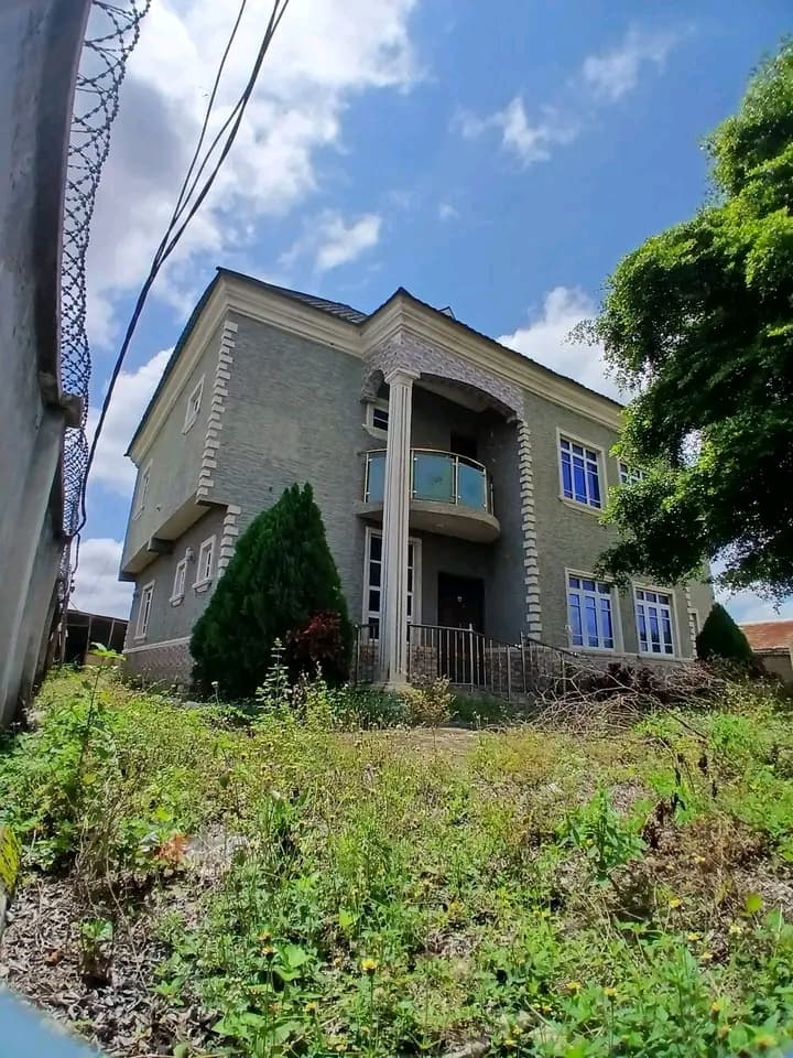 Standard 5-Bedroom Duplex- Ogidi/Okolowo, Ilorin