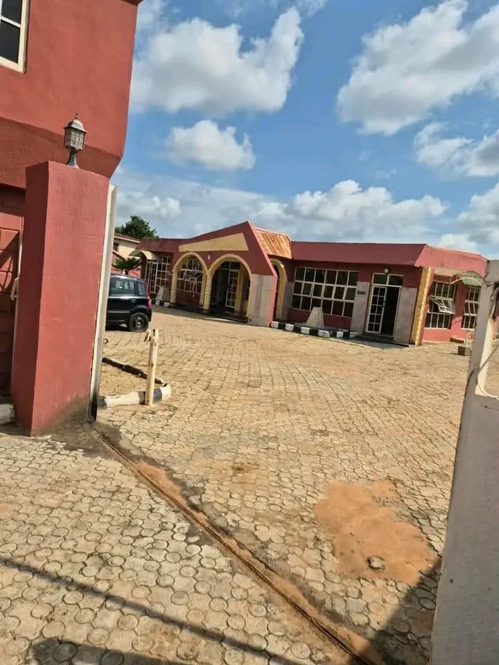 Exclusive Hotel - Airport Road, Ilorin